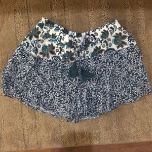 Band of Gypsies Green Boho Shorts | Medium